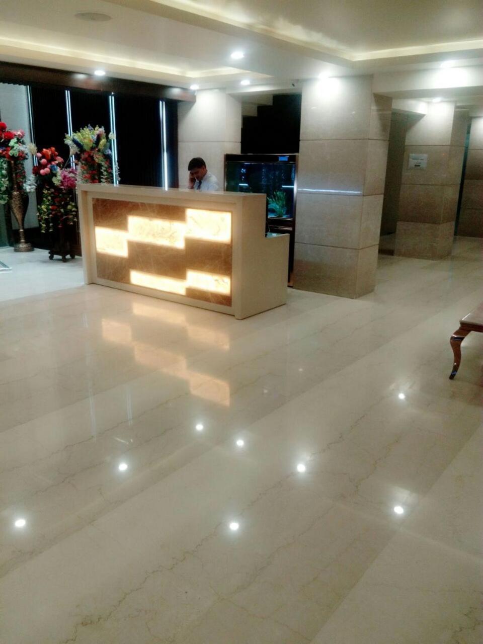 The Grand Parisian Hotell Delhi  Exteriör bild