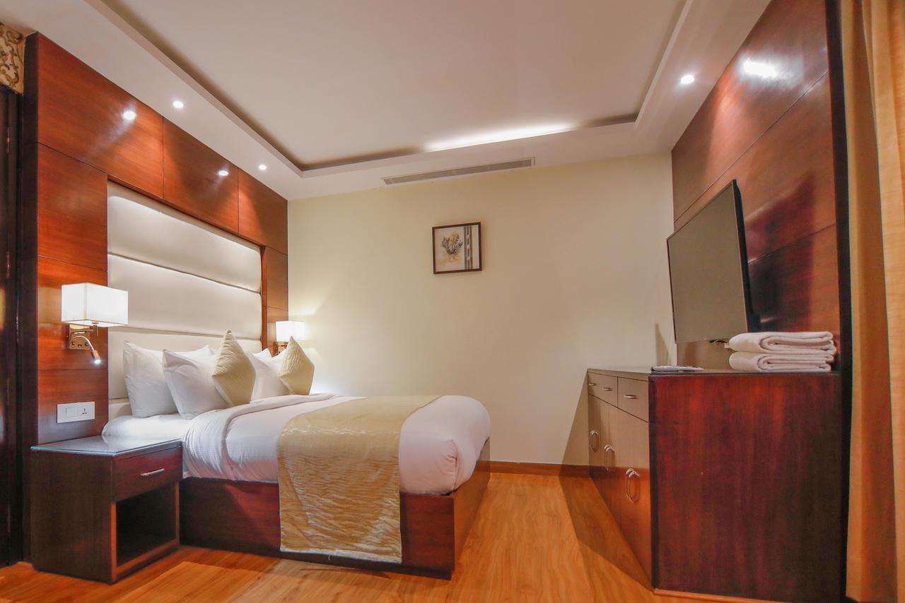 The Grand Parisian Hotell Delhi  Exteriör bild
